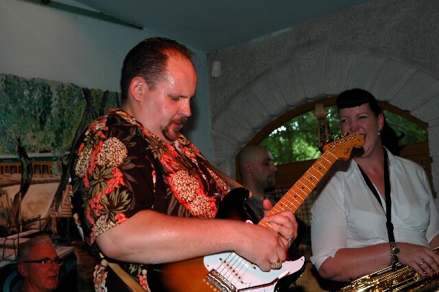 min 2006 06 11 guinguette mp 202